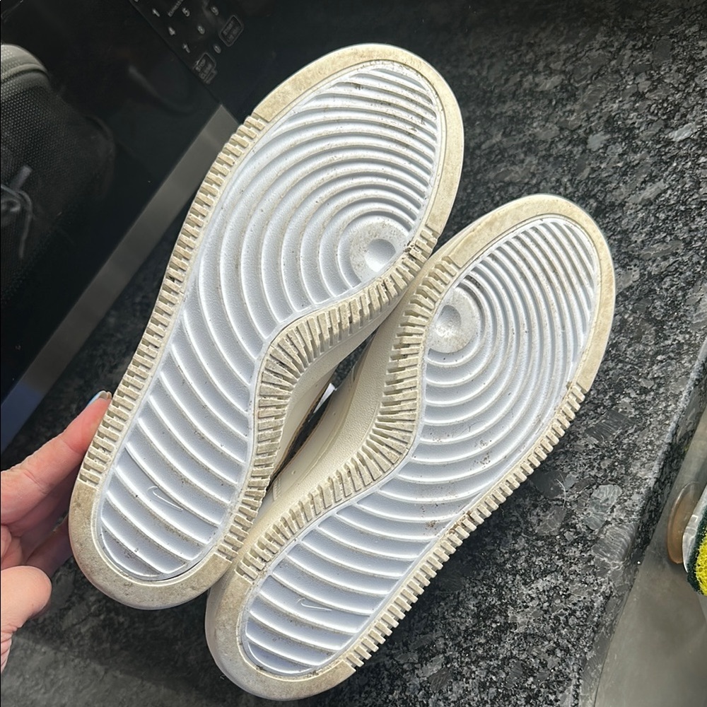 Nike White Sneakers with Leopard Swoosh (size 10.5) - Picture 4 of 6